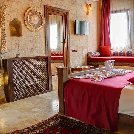 Efendi Cave أوروغوبْ