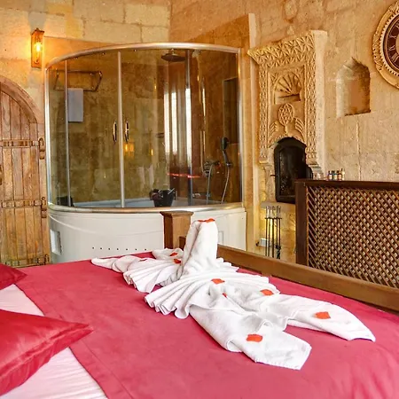 Hotel Efendi Cave